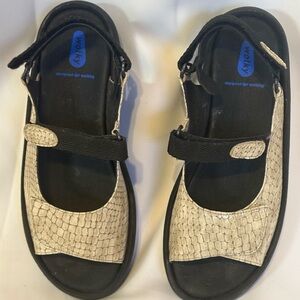 Wolky Jewel Sandal  41/ 9.5